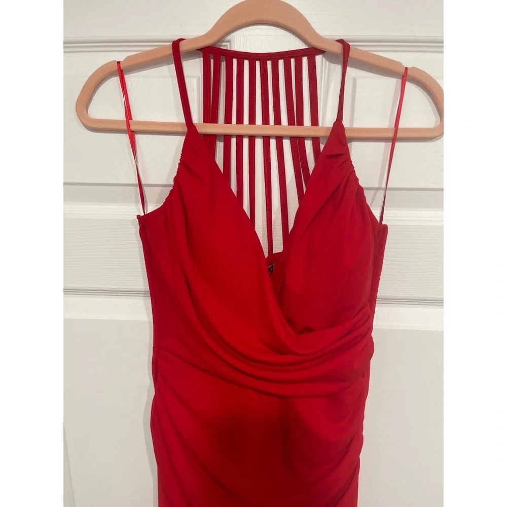 PROM DRESS!! - Picture 2 of 8